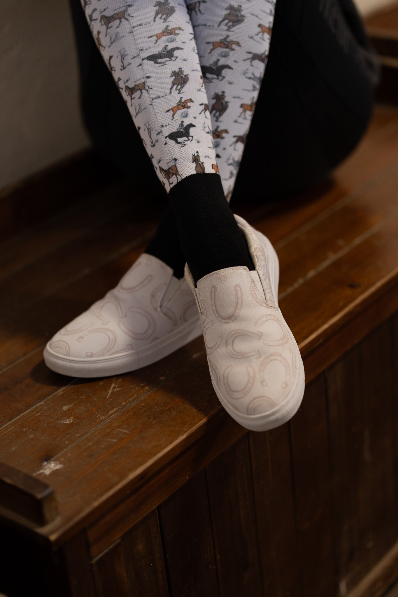 Horseshoe slip-on canvas shoes | White