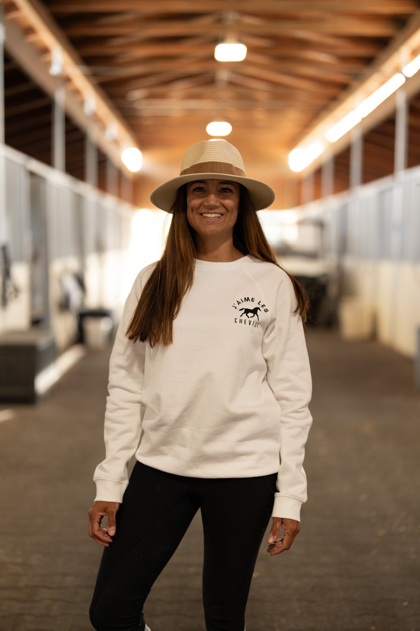 I Love Horses (In French) Crew neck Sweatshirt (Light Colors) | j'adore les chevaux